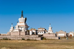 Erdenetsu Budist Tapınağı
