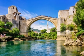 Mostar Köprüsü