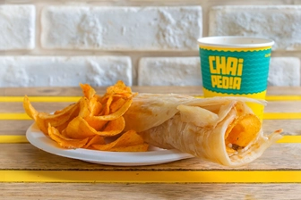 Oman Chips Roll