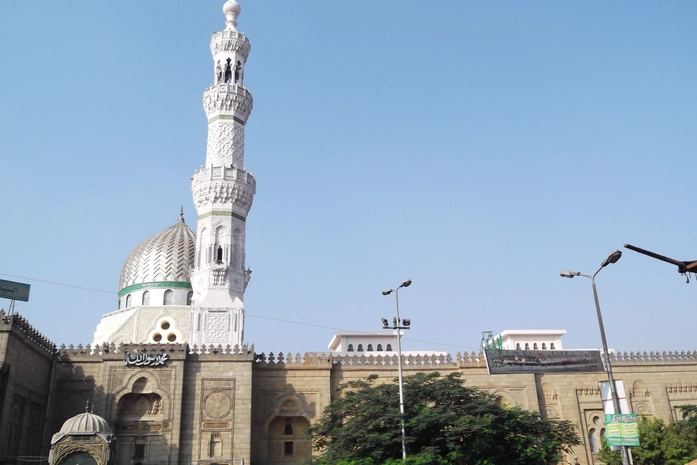 Al-Sayeda Zainab Camii