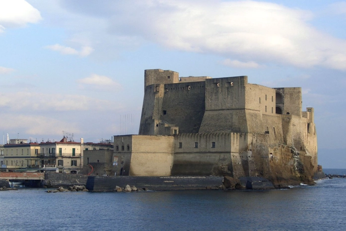 Castel dell’Ovo