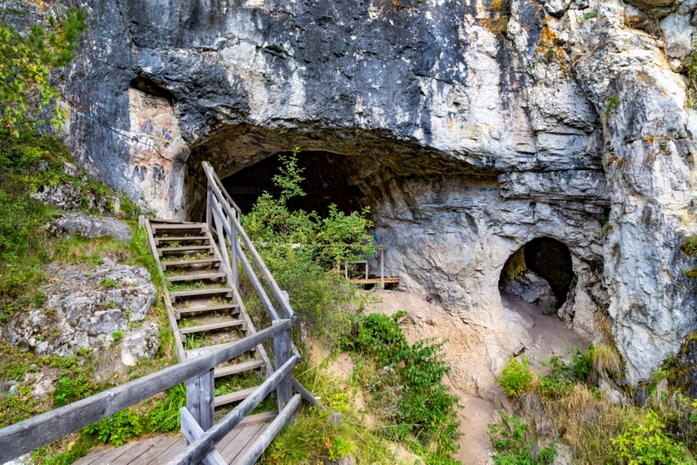 Denisova Mağarası