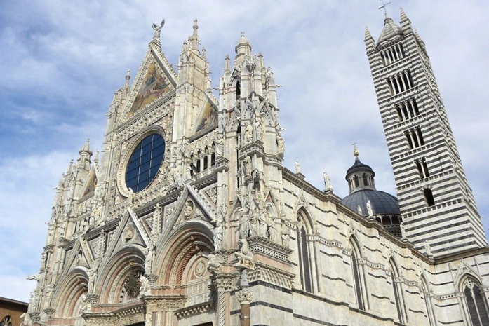 Duomo Meydanı