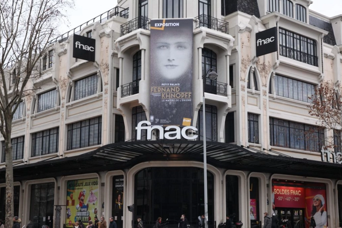 Fnac Paris