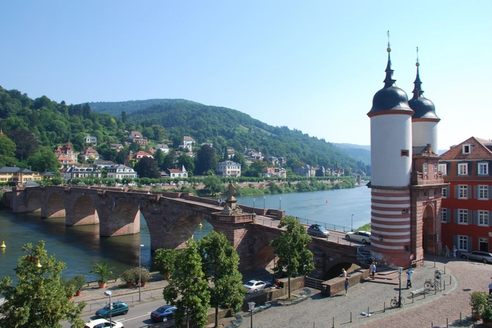 Heidelberg Eski Köprüsü