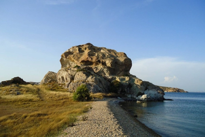 Kalikatsu Kayası