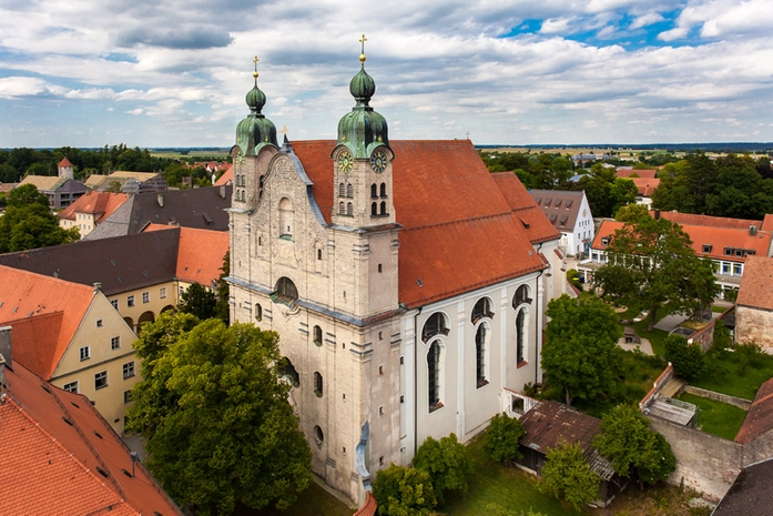 Landsberg am Lech Kutsal Haç Kilisesi