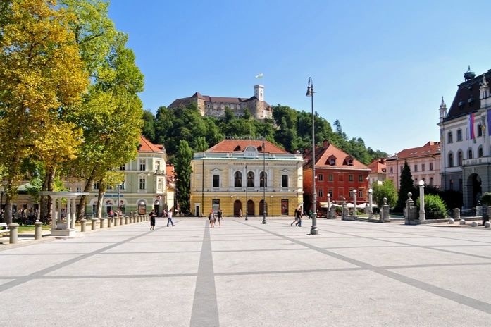 Ljubljana Kongre Meydanı