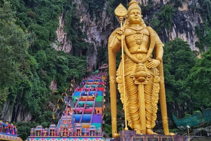 Lord Murugan Heykeli