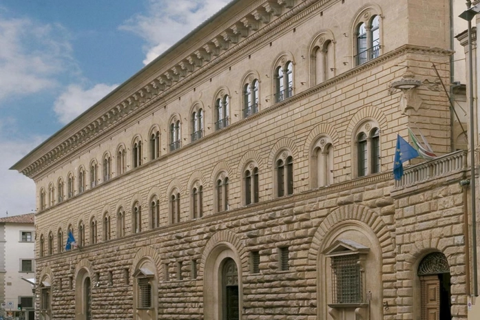 Medici Riccardi Sarayı
