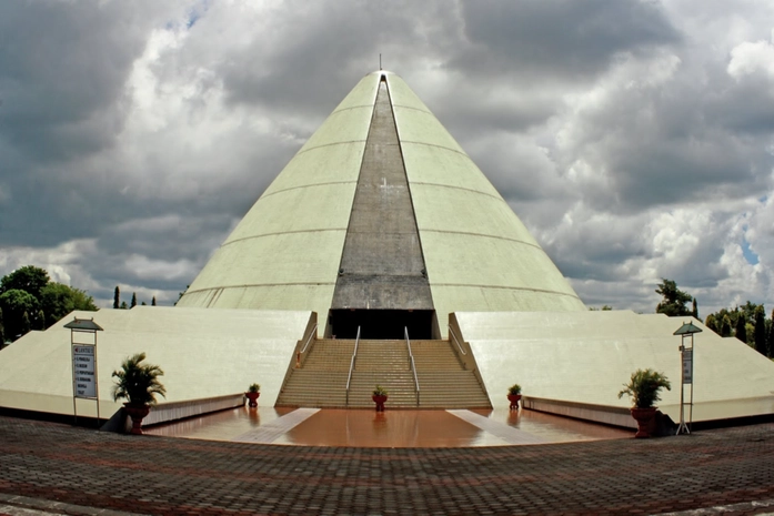 Monumen Yogya Kembali