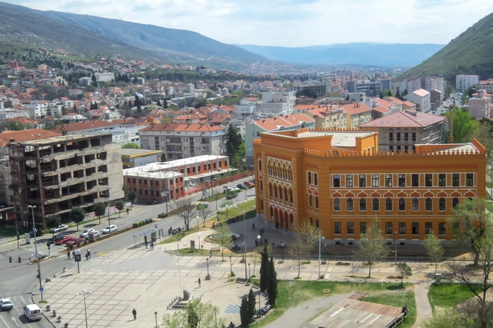 Mostar İspanyol Meydanı