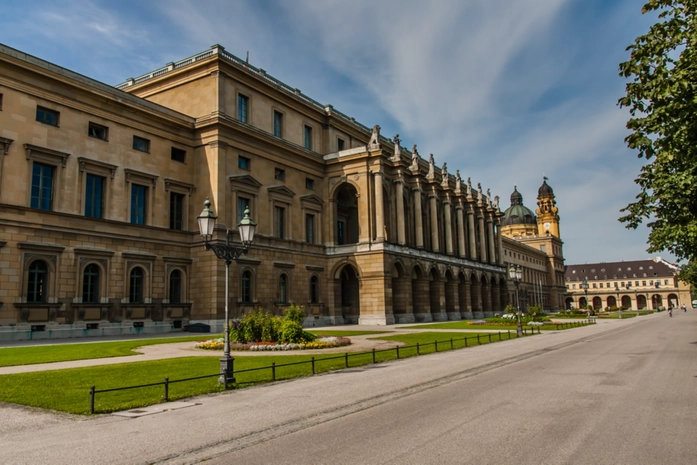 Münih Kraliyet Sarayı