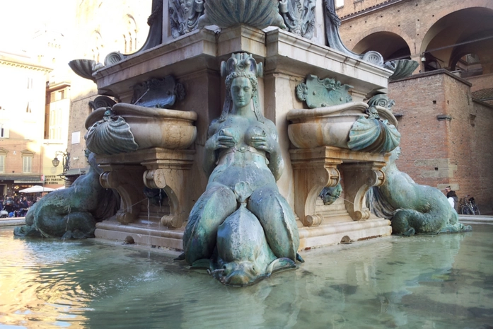 Neptün Çeşmesi Bolonya