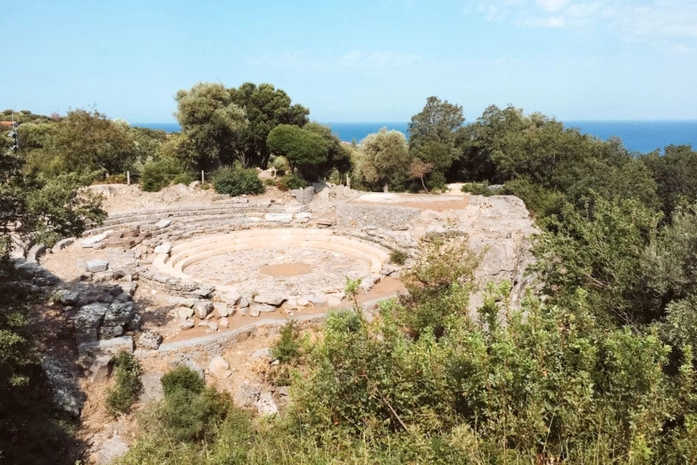 Paleopolis Arkeolojik Sit Alanı