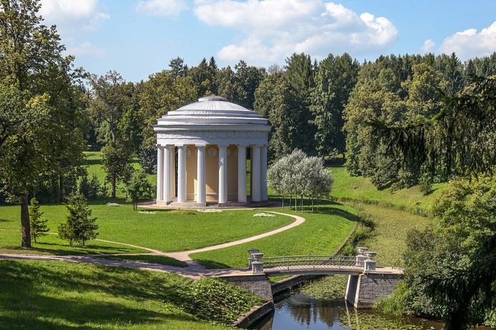 Pavlovskiy Parkı
