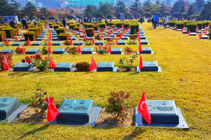 Pusan Türk Şehitliği