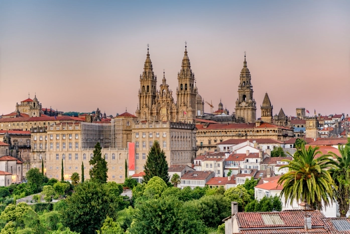 Santiago de Compostela’ya Ne Zaman Gidilir?
