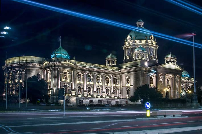 Sırbistan Parlamento Binası