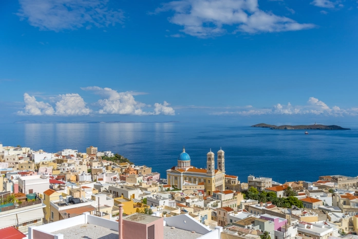 Syros Adası’na Ne Zaman Gidilir?