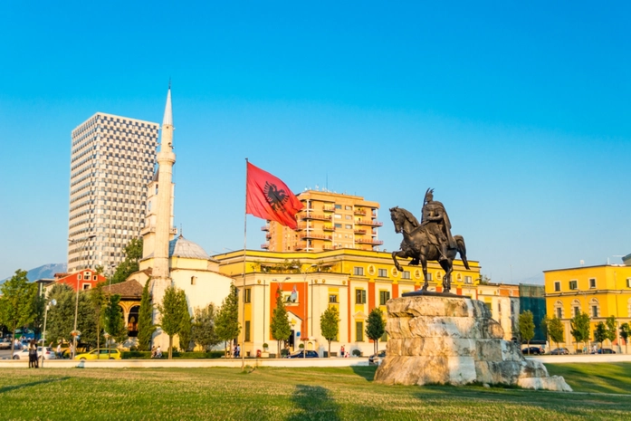 Skanderbeg Meydanı