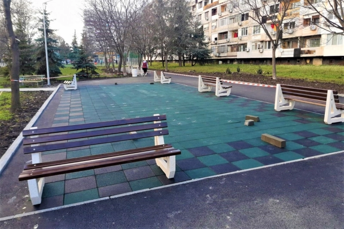 Slaveykov Parkı Burgaz