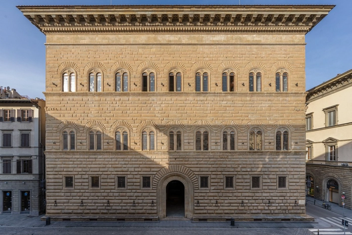 Strozzi Sarayı