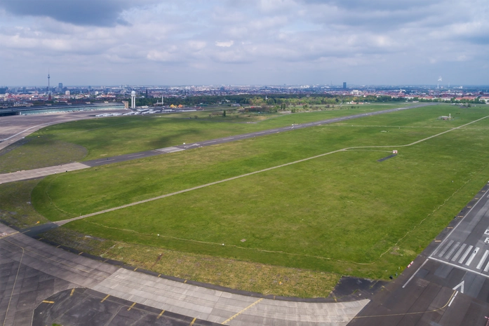 Tempelhofer Feld