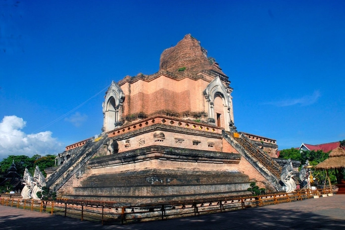 Wat Chedi Luang Tapınağı