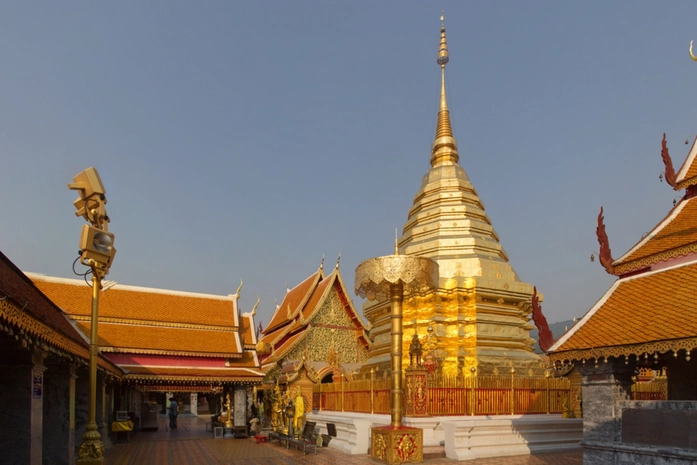 Wat Phrathat Doi Kham Tapınağı