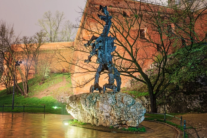 Wawel Ejderha Heykeli